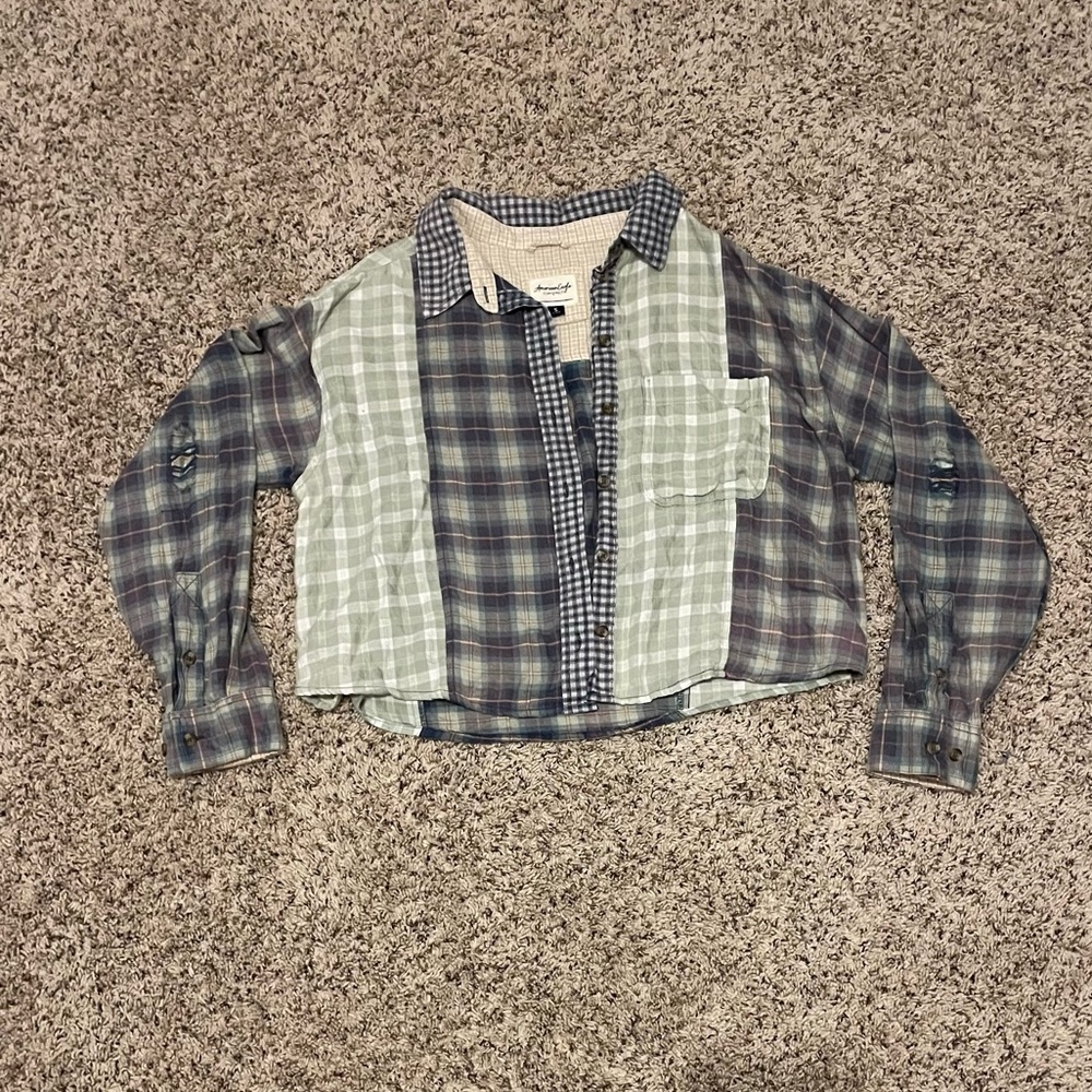 American Eagle Outfitters Womens Plaid Patchwork flannel- Green and blue